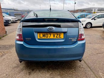 Toyota Prius 1.5 T Spirit CVT 5dr