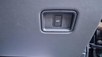 Land Rover Range Rover Sport 3.0 D300 MHEV Dynamic SE Auto 4WD Euro 6 (s/s) 5dr