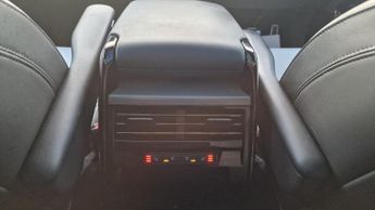 Land Rover Range Rover Sport 3.0 D300 MHEV Dynamic SE Auto 4WD Euro 6 (s/s) 5dr