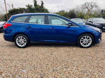Ford Focus 1.0T EcoBoost Zetec Auto Euro 6 (s/s) 5dr