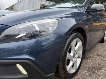 Volvo V40 Cross Country 1.6 D2 Lux Powershift Euro 5 (s/s) 5dr