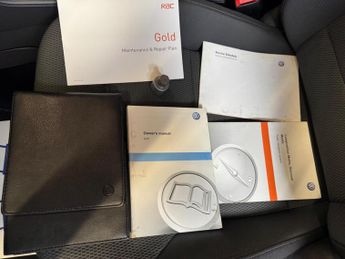 Volkswagen Golf 2.0 TDI BlueMotion Tech SE DSG Euro 5 (s/s) 5dr