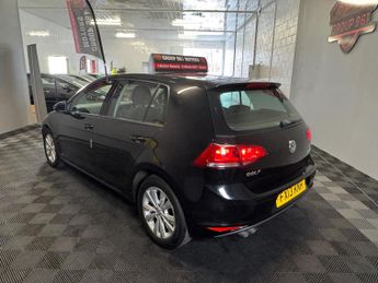 Volkswagen Golf 2.0 TDI BlueMotion Tech SE DSG Euro 5 (s/s) 5dr