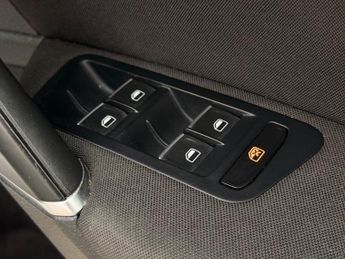 Volkswagen Golf 2.0 TDI BlueMotion Tech GT DSG Euro 5 (s/s) 5dr