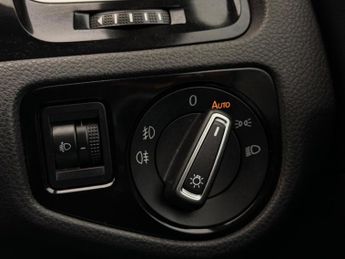 Volkswagen Golf 2.0 TDI BlueMotion Tech GT DSG Euro 5 (s/s) 5dr