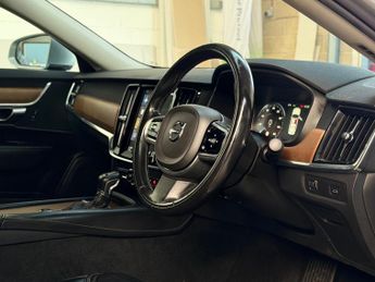 Volvo S90 2.0 D4 Inscription Auto Euro 6 (s/s) 4dr