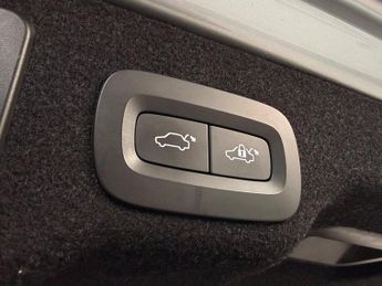 Volvo S90 2.0 D4 Inscription Auto Euro 6 (s/s) 4dr