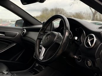 Mercedes-Benz GLA 2.1 GLA220 CDI SE 7G-DCT 4MATIC Euro 6 (s/s) 5dr