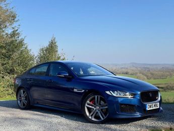 Jaguar XE 3.0 V6 S Saloon 4dr Petrol Auto Euro 6 (s/s) (340 ps)