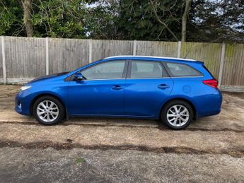 Toyota Auris 1.6 V-Matic Icon Touring Sports Multidrive S Euro 5 5dr