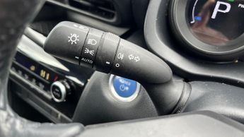 Toyota Yaris Cross 1.5 VVT-h Icon E-CVT Euro 6 (s/s) 5dr