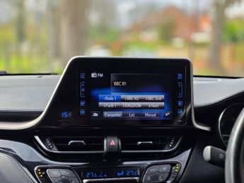 Toyota C-HR 1.8 VVT-h Dynamic CVT Euro 6 (s/s) 5dr