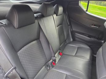 Toyota C-HR 1.8 VVT-h Dynamic CVT Euro 6 (s/s) 5dr