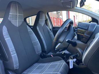 Peugeot 108 1.0 Active 2 Tronic Euro 6 5dr