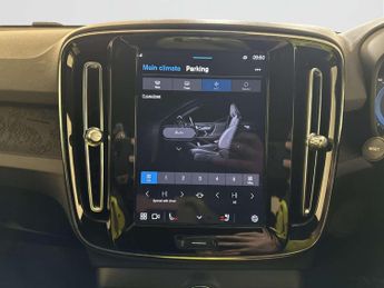 Volvo XC40 Recharge 69kWh Plus SUV 5dr Electric Auto (231 ps)