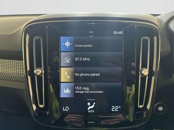 Volvo XC40 1.5h T4 Recharge 10.7kWh R-Design SUV 5dr Petrol Plug-in Hybrid 