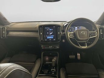 Volvo XC40 1.5h T4 Recharge 10.7kWh R-Design SUV 5dr Petrol Plug-in Hybrid 