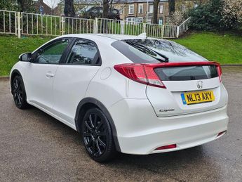 Honda Civic 2.2 i-DTEC ES Euro 5 (s/s) 5dr