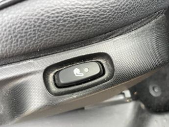 Smart forfour 17.6kWh Exclusive Hatchback 5dr Electric Auto (22kW Charger) (82