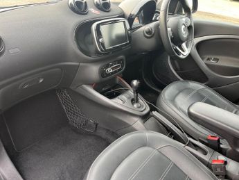 Smart forfour 17.6kWh Exclusive Hatchback 5dr Electric Auto (22kW Charger) (82