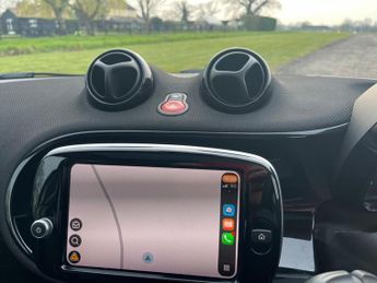 Smart forfour 17.6kWh Exclusive Hatchback 5dr Electric Auto (22kW Charger) (82