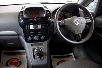 Vauxhall Zafira 1.6 16V Exclusiv Euro 5 5dr