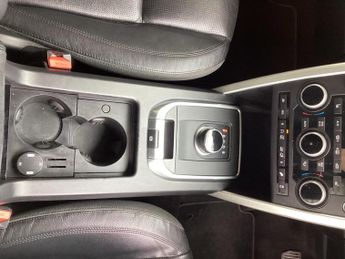 Land Rover Discovery Sport 2.0 TD4 HSE Black Auto 4WD Euro 6 (s/s) 5dr