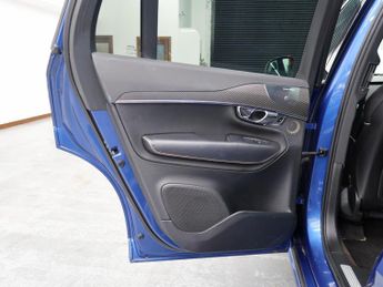 Volvo XC90 2.0 T6 R-Design SUV 5dr Petrol Geartronic 4WD Euro 6 (s/s) (320 