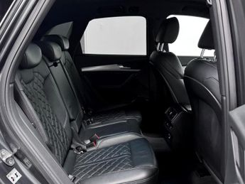 Audi Q5 2.0 TFSIe 55 S line Competition SUV 5dr Petrol Plug-in Hybrid S 