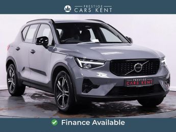 Volvo XC40 Plus B4 (197 hp) Auto