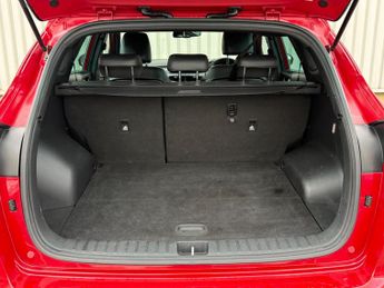 Hyundai TUCSON 1.6 CRDi MHEV N Line DCT Euro 6 (s/s) 5dr