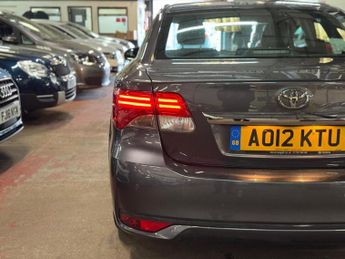 Toyota Avensis 2.0 D-4D TR Euro 5 4dr