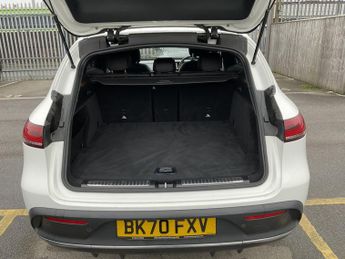 Mercedes-Benz Eqc 400 AMG LINE PREMIUM 4M