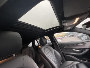 Mercedes-Benz Eqc 400 AMG LINE PREMIUM 4M