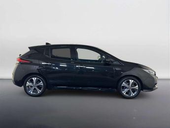 Nissan Leaf 40kWh N-Connecta Hatchback 5dr Electric Auto (150 ps)