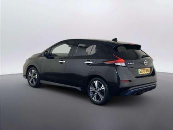 Nissan Leaf 40kWh N-Connecta Hatchback 5dr Electric Auto (150 ps)