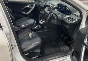 Peugeot 2008 1.2 VTi PureTech Crossway Euro 5 5dr