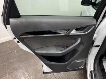 Audi Q3 2.0 TDI Black Edition S Tronic quattro Euro 6 (s/s) 5dr