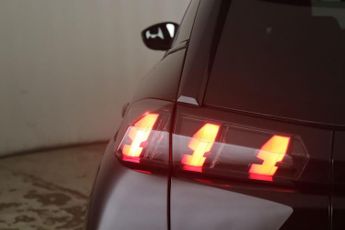 Peugeot E-2008 50kWh GT Premium Auto 5dr