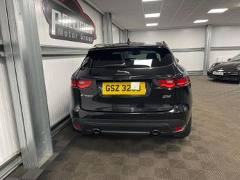 Jaguar F-PACE 2.0 D240 Chequered Flag Auto AWD Euro 6 (s/s) 5dr