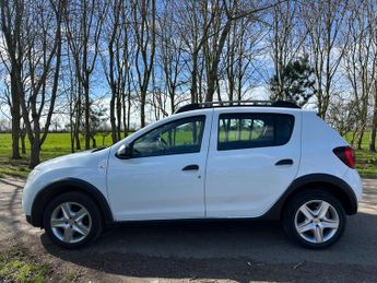 Dacia Sandero Stepway 0.9 TCe Laureate Euro 6 (s/s) 5dr