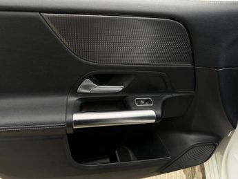 Mercedes-Benz B Class 1.3 B180 Sport 7G-DCT Euro 6 (s/s) 5dr