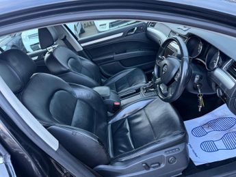 Skoda Superb 2.0 TDI Elegance DSG Euro 5 (s/s) 5dr