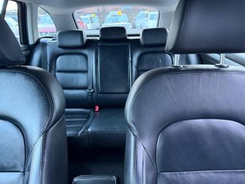 Skoda Superb 2.0 TDI Elegance DSG Euro 5 (s/s) 5dr