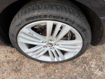 Skoda Superb 2.0 TDI Elegance DSG Euro 5 (s/s) 5dr