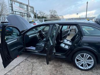 Skoda Superb 2.0 TDI Elegance DSG Euro 5 (s/s) 5dr