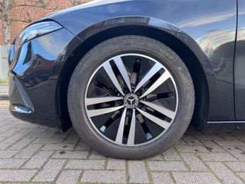 Mercedes-Benz A Class 1.3 A180 Sport 7G-DCT Euro 6 (s/s) 5dr