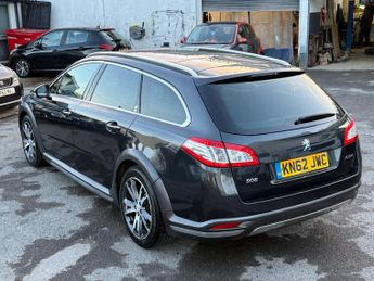 Peugeot 508 SW 2.0 h e-HDi HYbrid4 RXH EGC 4WD Euro 5 (s/s) 5dr