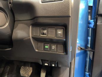 Nissan Qashqai 1.3 DIG-T N-Connecta DCT Auto Euro 6 (s/s) 5dr