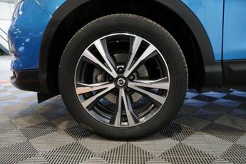 Nissan Qashqai 1.3 DIG-T N-Connecta DCT Auto Euro 6 (s/s) 5dr